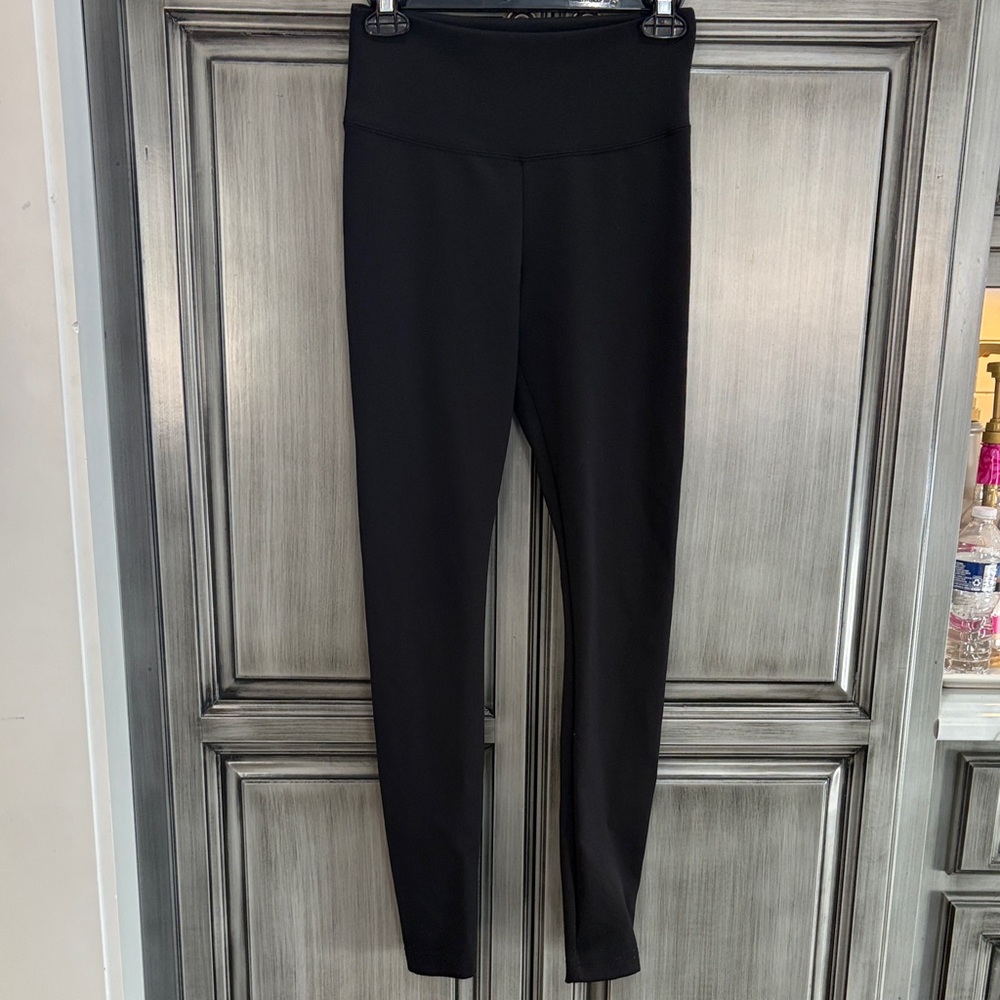 Women's White House Black Market Black High-Waisted RUNWAY Leggings
